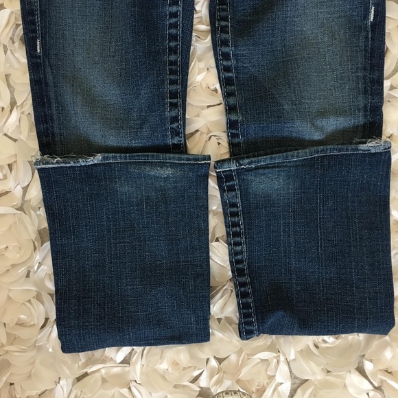 True Religion Becky jeans - Picture 8 of 8